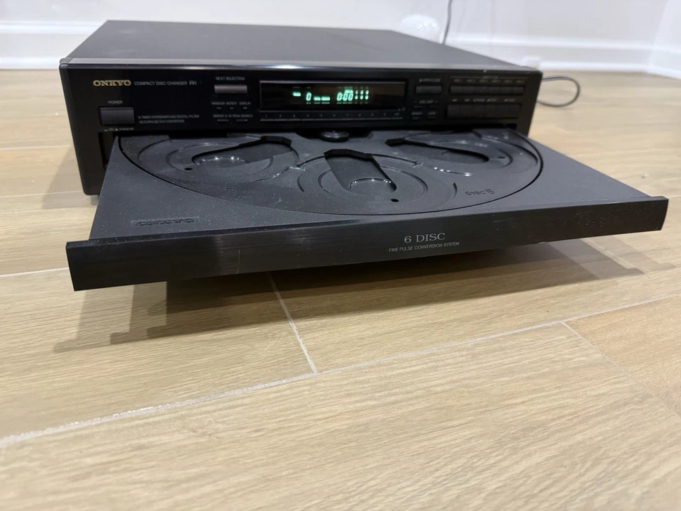 1994 Onkyo DX-C311 Compact Disc 6 CD Selection System w Remote! WORKS PERFECTLY! - Image 3 of 4