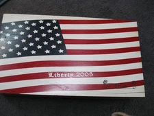 CAMACHO 2005 LIBERTY CIGAR BOX BY EIROA 1897/2000 AMARICAN FLAG BOX ONLY NICE