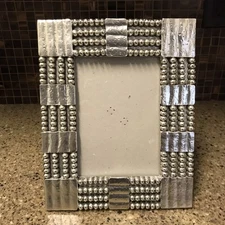 The Weston Gallery Silver Metal Modern/ Contemporary 5" x 7" Photo Frame