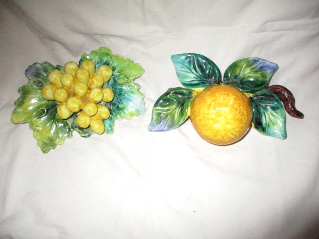 COLGANTES DE PARED YESO DE FRUTAS UVAS NARANJAS ESPAÑOLAS PINTADAS A MANO VINTAGE AÑOS 70 EN MUY BUENA CONDICIÓN