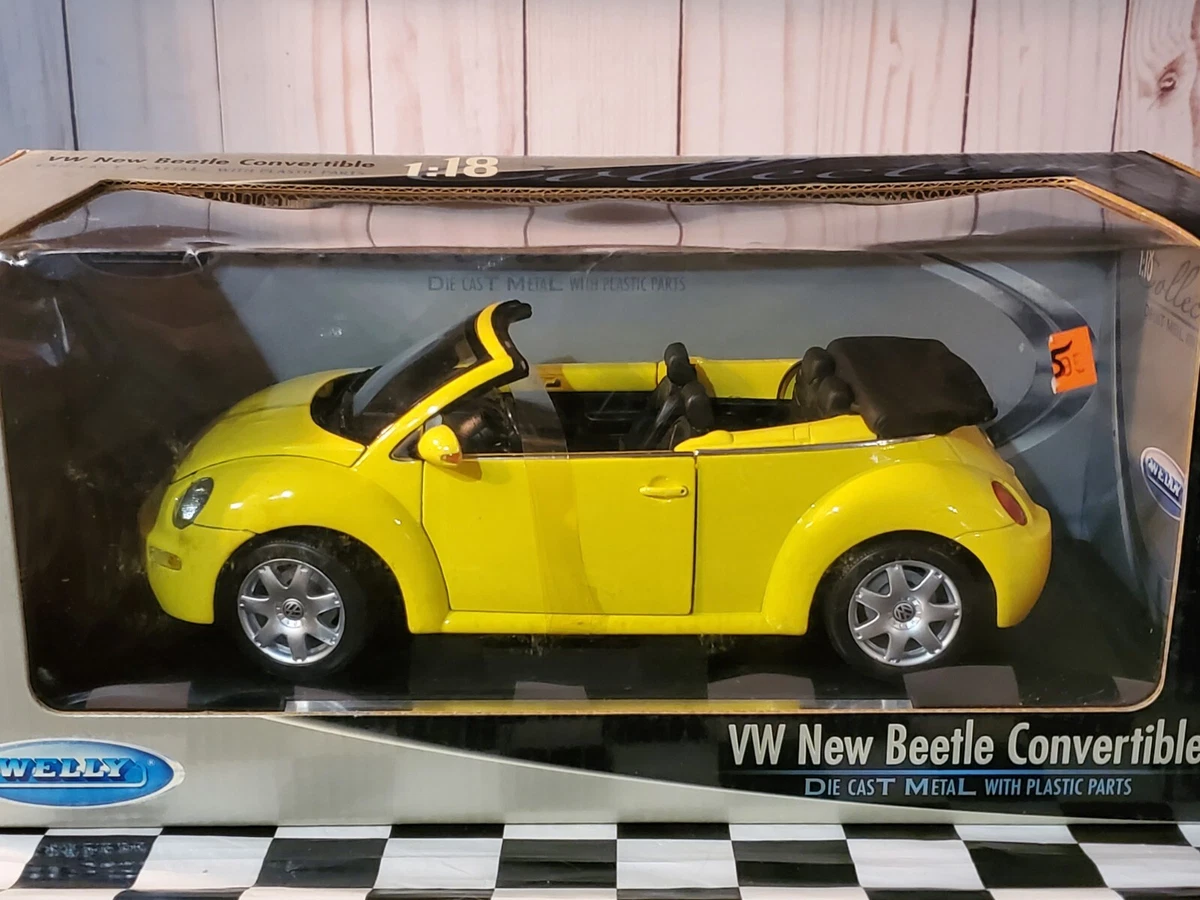 Welly VW New Beetle Convertible Yellow 1:18 Scale Diecast Model Volkswagen Car
