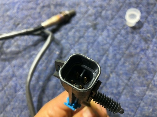 NEW BOSCH 0281005601 OXYGEN SENSOR SENSOR 4384381 OEM - Picture 5 of 5