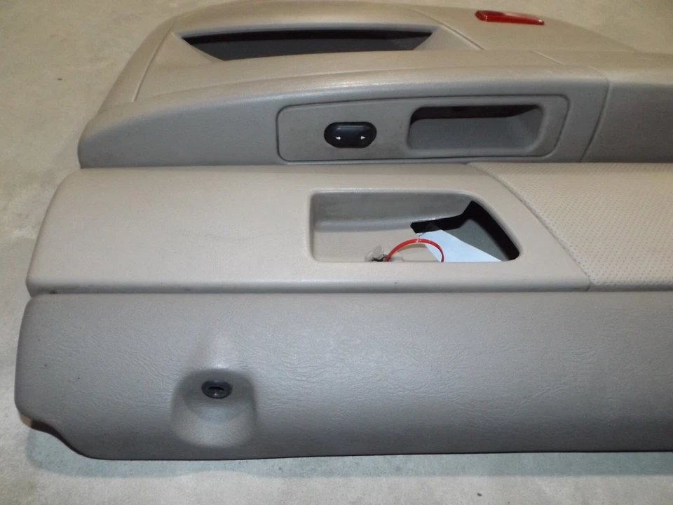 2004-2007 Ford Taurus Driver Rear Door Panel Used 1F1X-54277A11 Foto 3 de 4