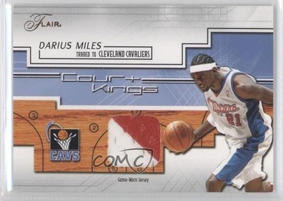 2002-03 Flair Court Kings Game Used Darius Miles (Jersey) #CK-DM 7m4