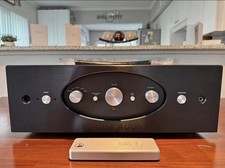 Rogue Audio Pharaoh Integrated Tube Amplifier in Black w Box EXCELLENT
