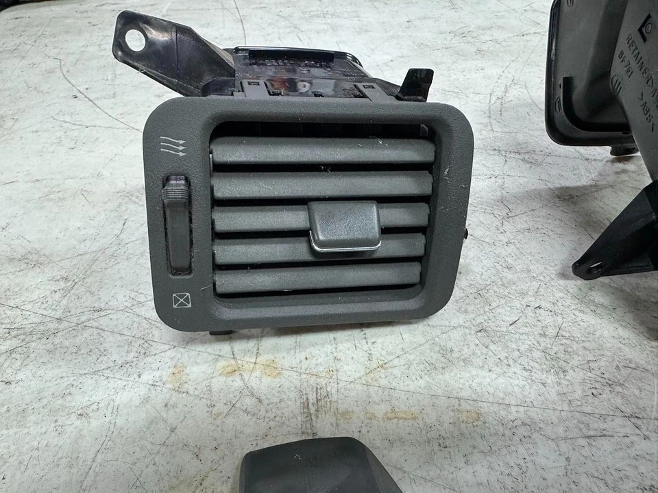 Juego de ventilación lateral para tablero de aire acondicionado Toyota Gx100 Mark II Chaser Cresta JZX100 Foto 4 de 4