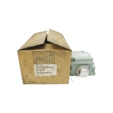 BARKSDALE AMC-1A- TSTAT 573977-000 480VAC 22A 15-140'F NSMP