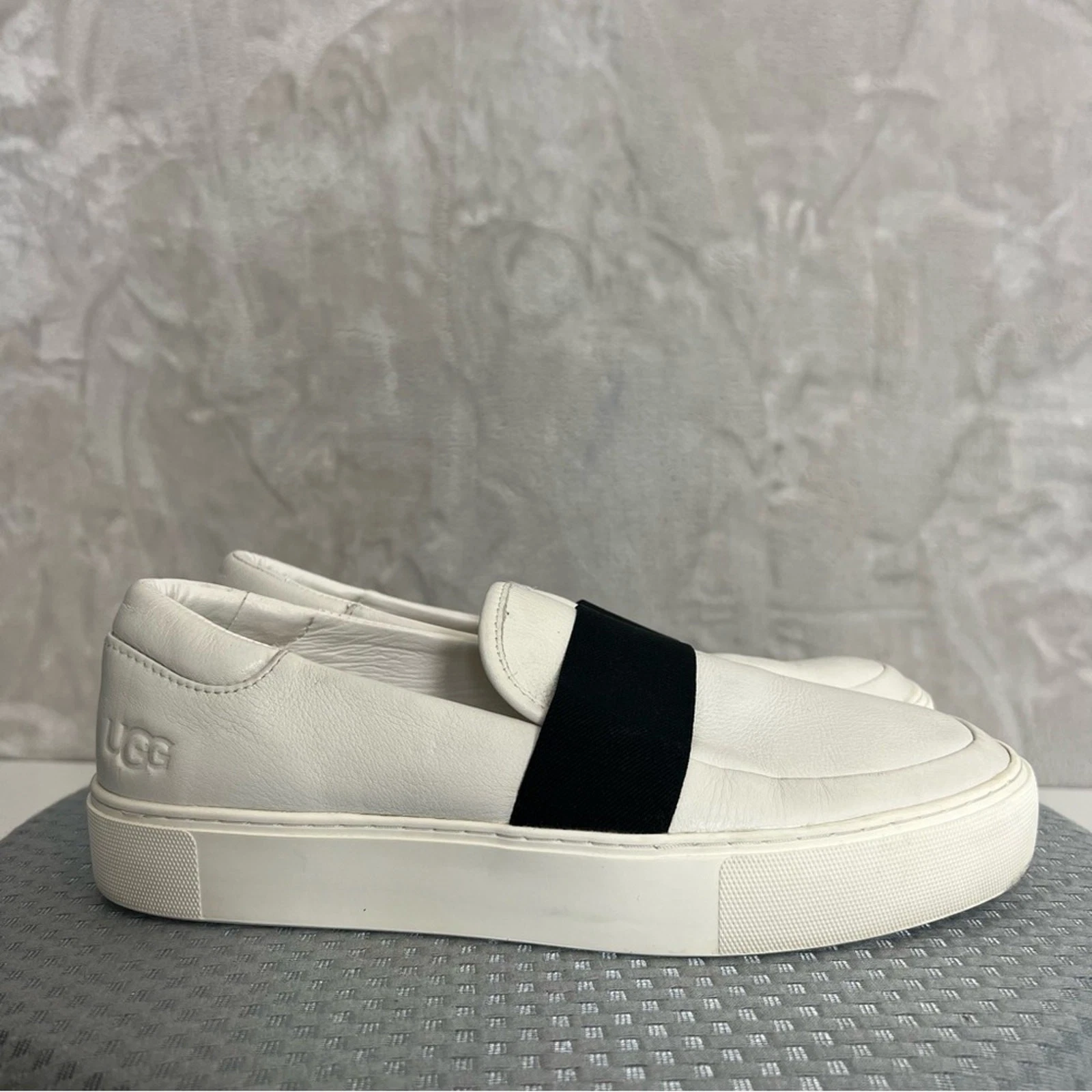 Scarpe mocassino UGG slip on sneakers donna 9 5 chayze pelle bianca comode casual