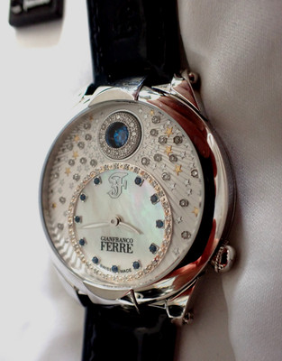 Mtr SCHWEIZER DAME GIANFRANCO FERRE DIAMOND COLLECTION KRISTALL, SEHR GUTER ZUSTAND & FUNKTIONEN
