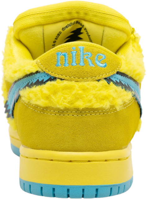 Nike Dunk Low SB x Grateful Dead Yellow Bear for Sale Nike Dunk Low SB x Grateful Dead Yellow Bear for Sale