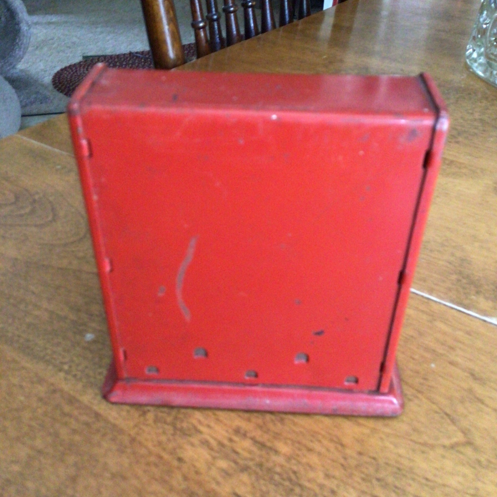 как выглядит Vtg Durable Toy And Novelty Co. Cash Register Red Metal фото