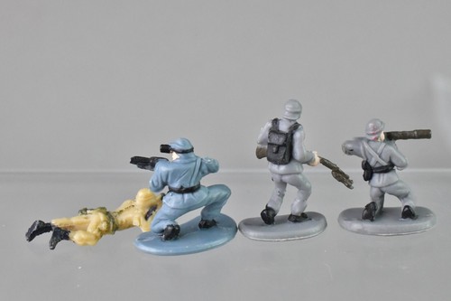 Micro Machines Military Soldier Lot of 4 Terror Troops Galoob Vintage #4 - Picture 3 of 3