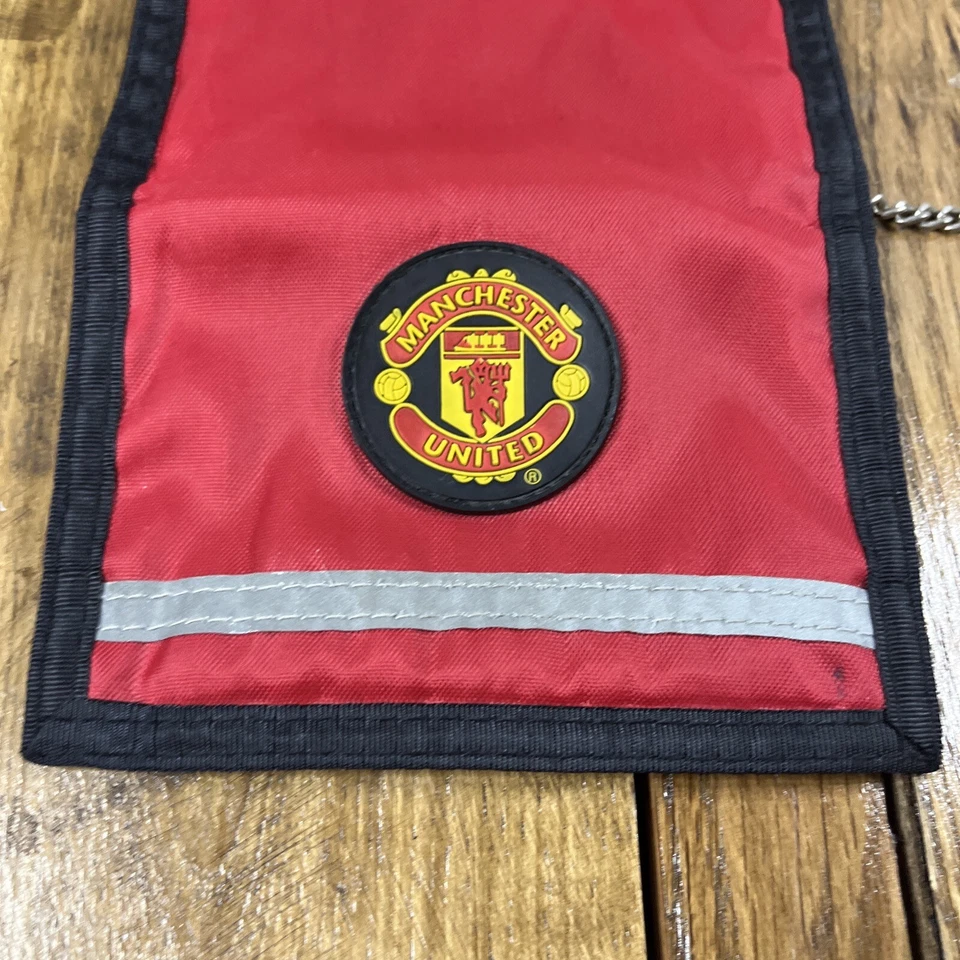 Vibrant Red/Gold/Black Manchester United Soccer/Football Trifold Wallet Vintage - Image 2 of 4