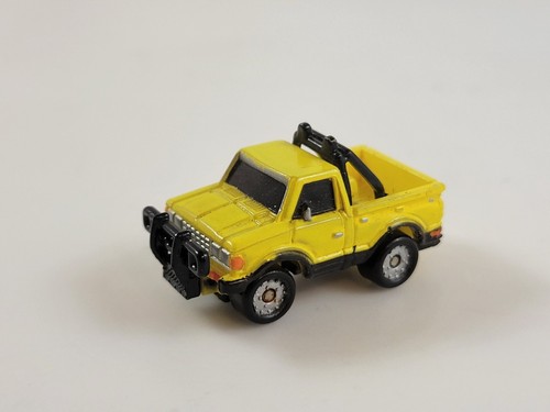 2 Datsun Pickup Truck in Yellow & 1 Funrise Chevy Blazer Micro Machines - Picture 10 of 10