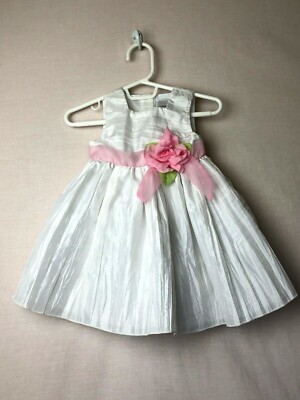 Perfectly Dressed White Crinkled Fabric Sleeveless Dress Infant Sz 12 mo.