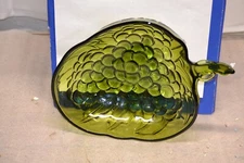MID CENTURY MODERN GREEN GRAPE DESIGN FRUIT BOWL 13x9" NO CHIPS OR CRACKS MCM