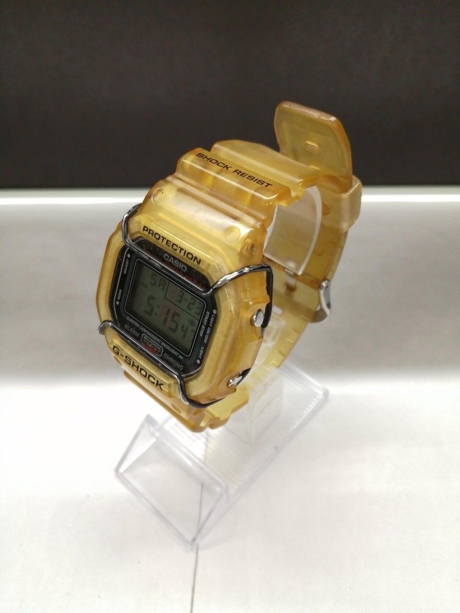 【77】G-SHOCK DW-5600VT × F.C.R.B F.C.R.B. G-Shock DW-5600VT Collab Camouflage Used, Rare