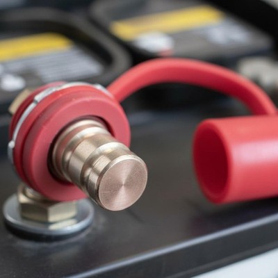 2 Stück Kupfer-Batteriepol Stur Auto-Startpol Hohe Leitfähigkeit für Werkstatt
