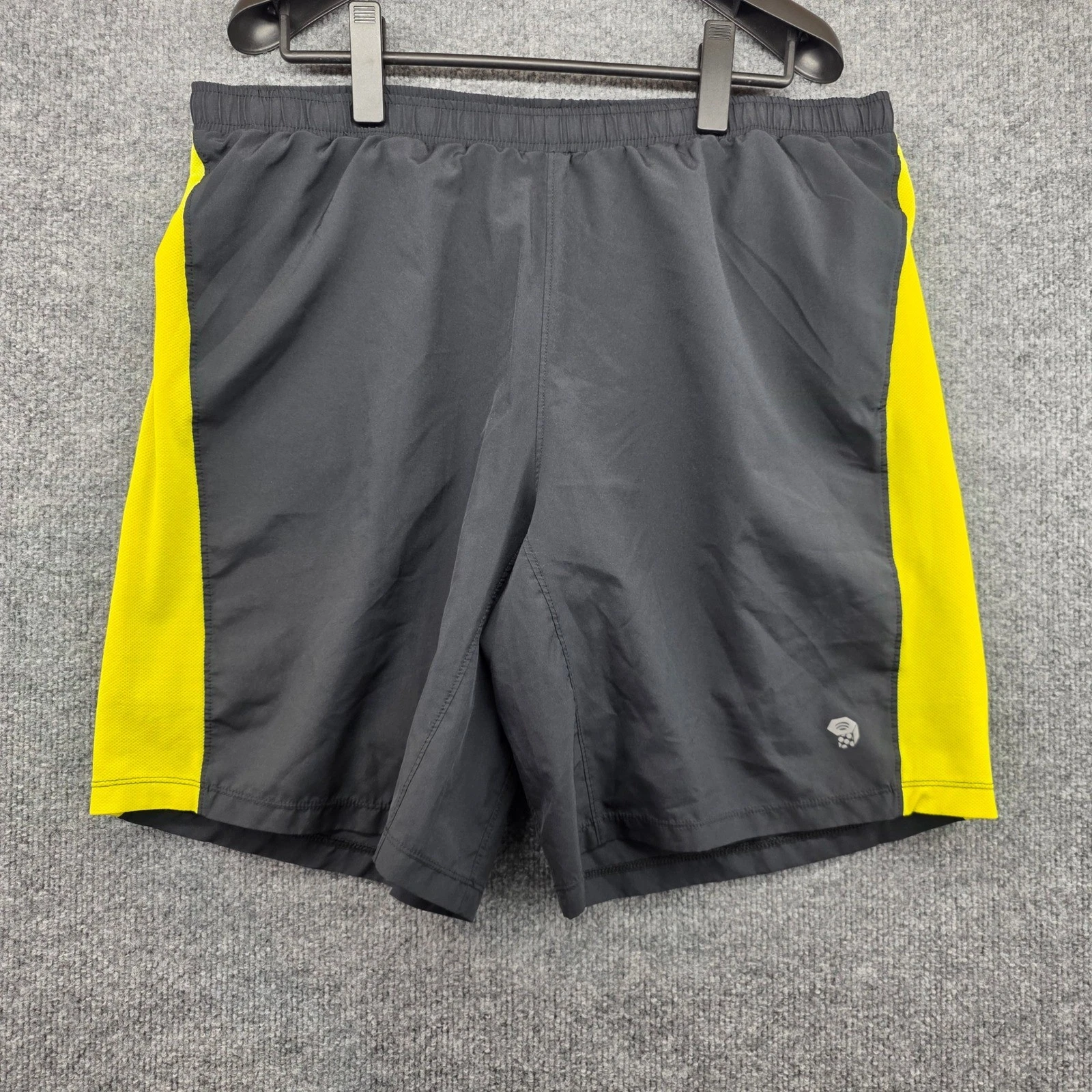 Mountain Hardwear Mens Grey Yellow Mesh Side Athletic Hiking Shorts Size Large
