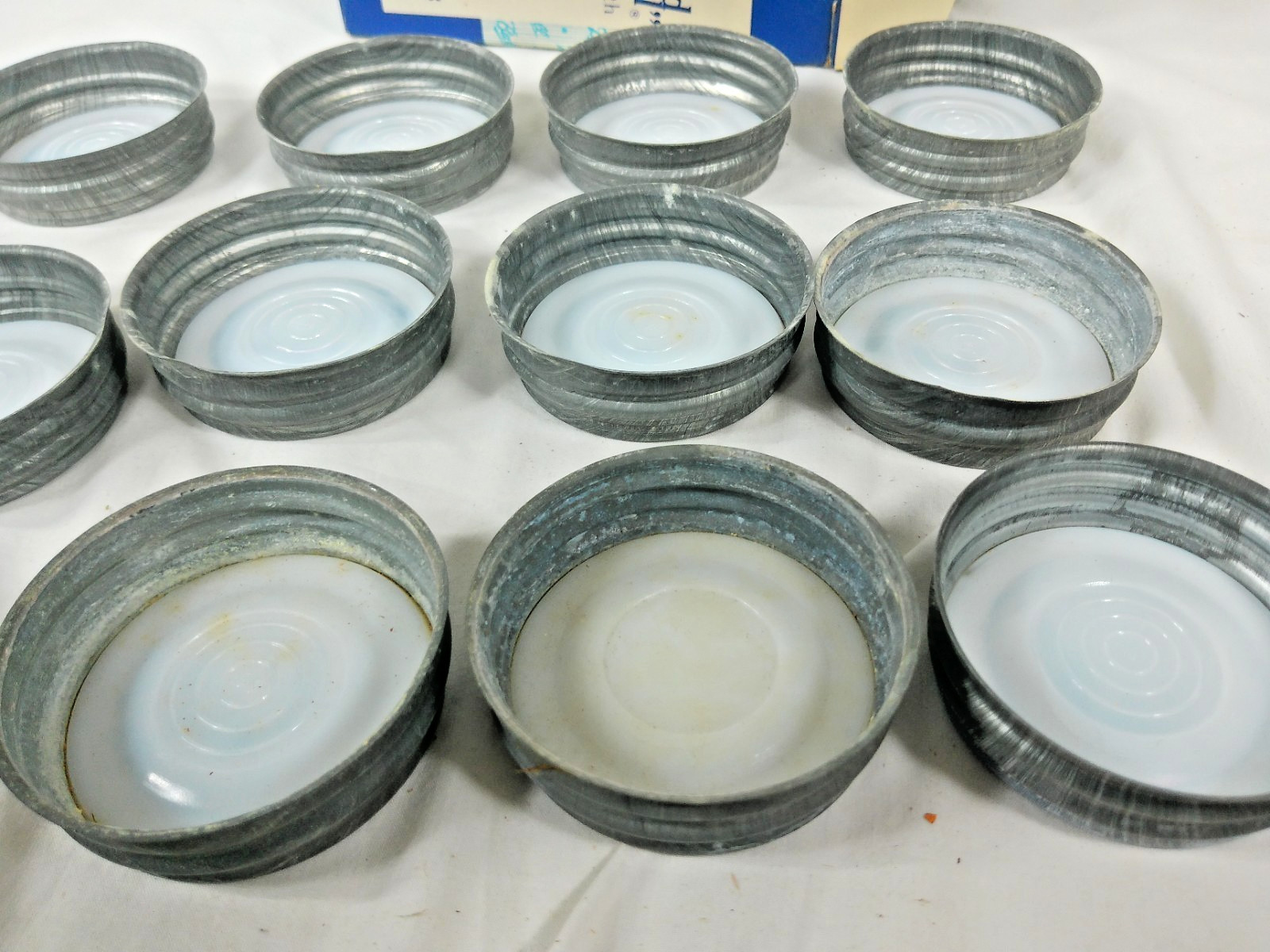 Vintage 12 Ball Zinc Porcelain Lined Caps Canning Jar Lids In Box Unused