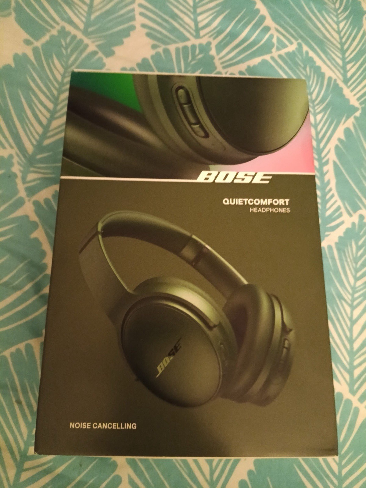 Bose Quietcomfort over ear noise cancelling headphones lim. ed Cypress Green NIB