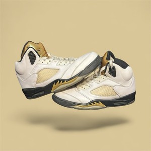 Jordan エア ジョーダン 5 ゴールド Air Jordan 5 Retro Earth Golden Ticket Review and On Foot