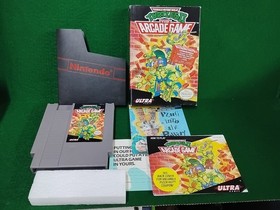 TEENAGE MUTANT NINJA TURTLES 2 ARCADE GAME CIB Nintendo NES TMNT W Pizza Offer!