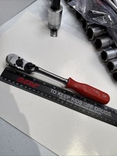 Mac Tools Xric10pa 38 Drive Multi-position Locking Flex Head Ratchet Wrench Mac Tools Xric10pa 38 Drive Multi-position Locking Flex Head Ratchet Wrench