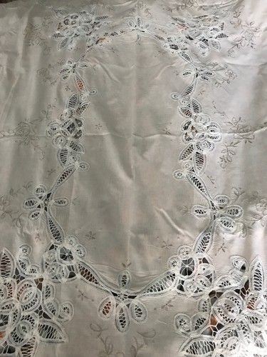 VINTAGE ECRU/PINKISH LINEN EMBROIDERED TABLECLOTH with NET LACE 68” By 86” - Picture 3 of 8