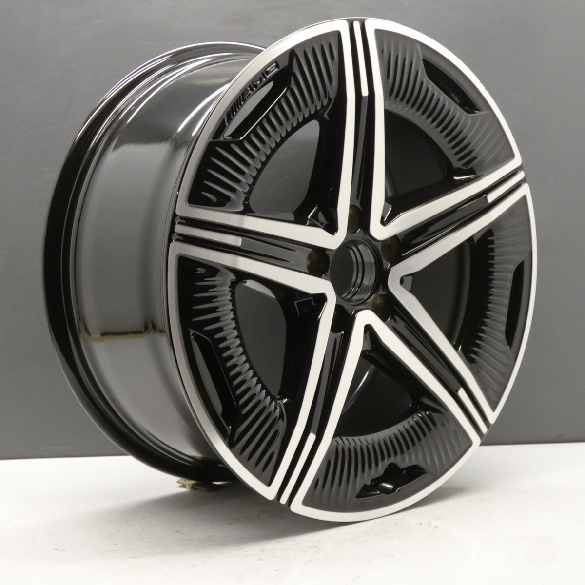 【美品 ベンツ AMG W295 EQE 純正 19インチ サテンブラック4本】 OEM Mercedes Benz EQE AMG snow tire packages 19 inch V295 rims