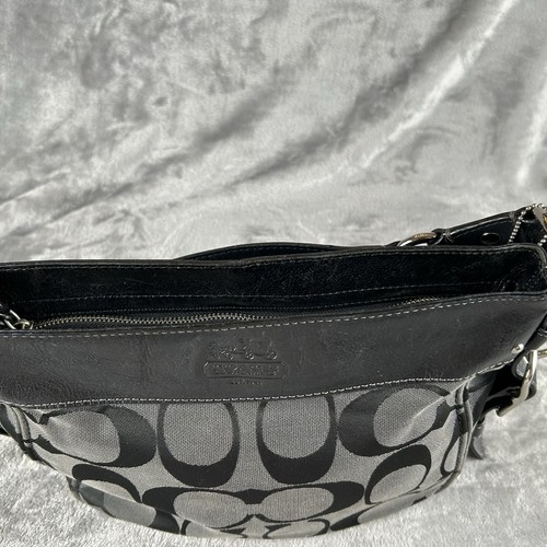 Coach F12657 Purse Zoe Shoulder Bag Signature C Canvas Black Leather Trim VTG - Picture 11 of 14