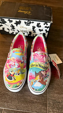 VANS Classic Slip-On Disney Alice Wonderland Pink Canvas Shoes US 5 VN0003DVI0K