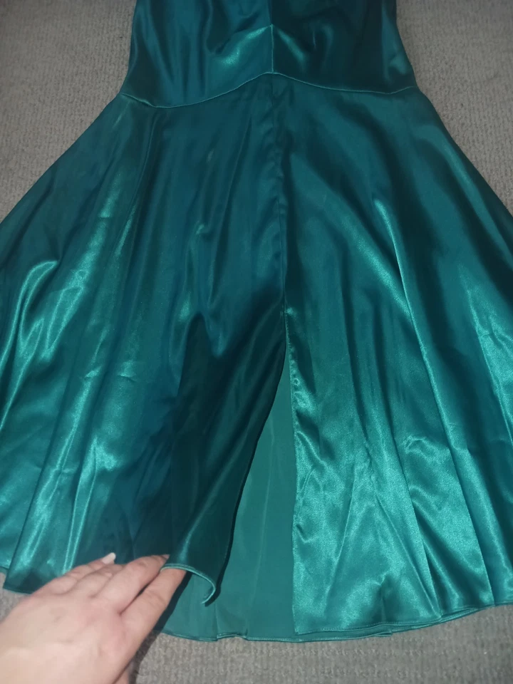 Vestido largo de sirena Camille LA Vie verde azulado satinado talla 16 formal graduación Foto 3 de 4