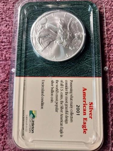 2001 1 oz Silver American Eagle (Brilliant Uncirculated)