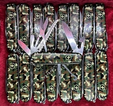 Victorinox Huntsman Green Camo Swiss Army Knife 4 Layer Random Pick Used (435)