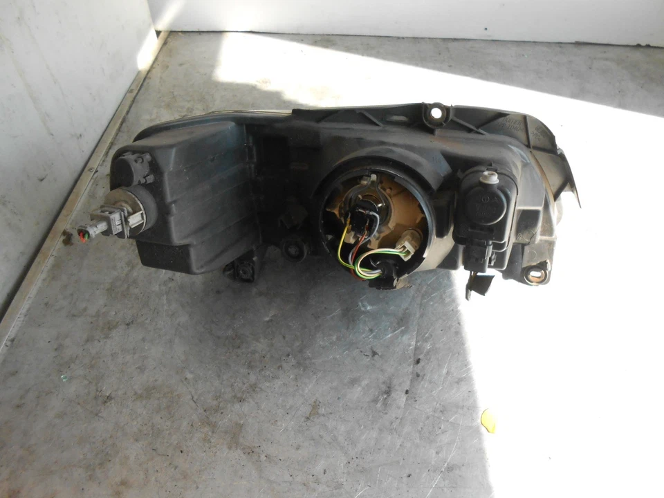 MONTAJE INDICADOR FARO LATERAL PASAJERO PEUGEOT 306 N5 (MK2) 1997 - 1999 NS Foto 3 de 3