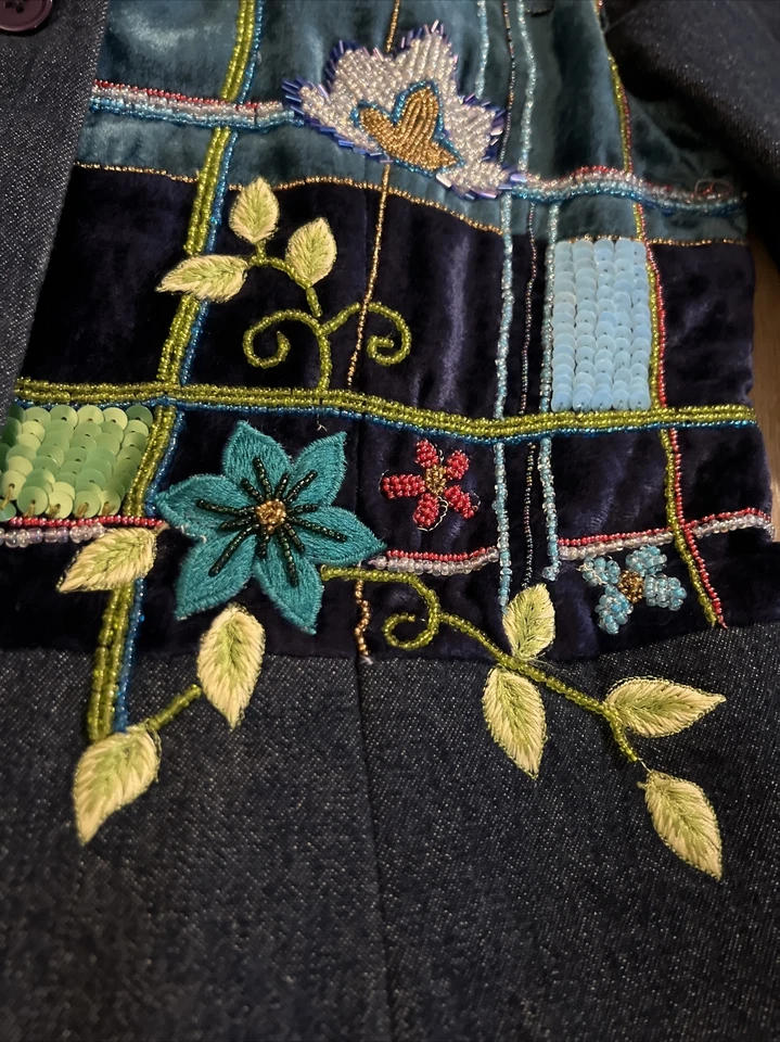 Vintage Together Sequin floral denim velvet Beaded sequin Jacket blazer size 10 - Image 4 of 4