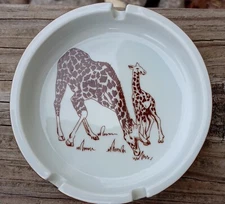 Ceramic Giraffe Ashtray Wild Habitat By Shafford Co.