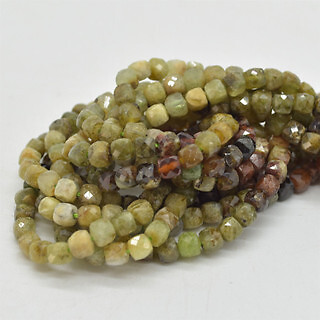 FACETED Cube Beads - 15" Strand, for Jewellery Making, 3.5mm-4.5mm - Picture 17 of 58