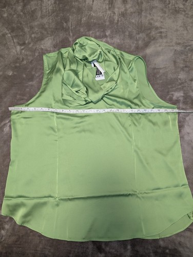 Bar III Suit Separates Blouse Green Apple Size XXL NWT - Picture 6 of 11