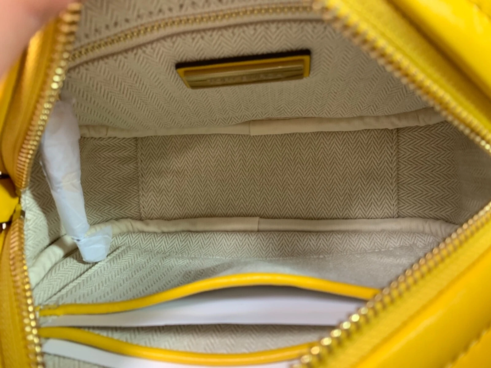 Borsa piccola per fotocamera Tory Burch Goldfi Kira Chevron nuova con etichette $358