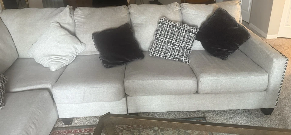 Ashley Furniture Modular Comfy Living Room Sectional Sofa, L Shape Couch - Image 4 of 4