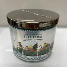 Bath & Body Works White Barn TREE FARM 3 Wick 14.5 Oz Scented Candle