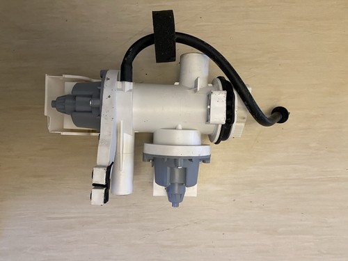 Laugenpumpe Waschmaschine - Samsung WD80J6400AW