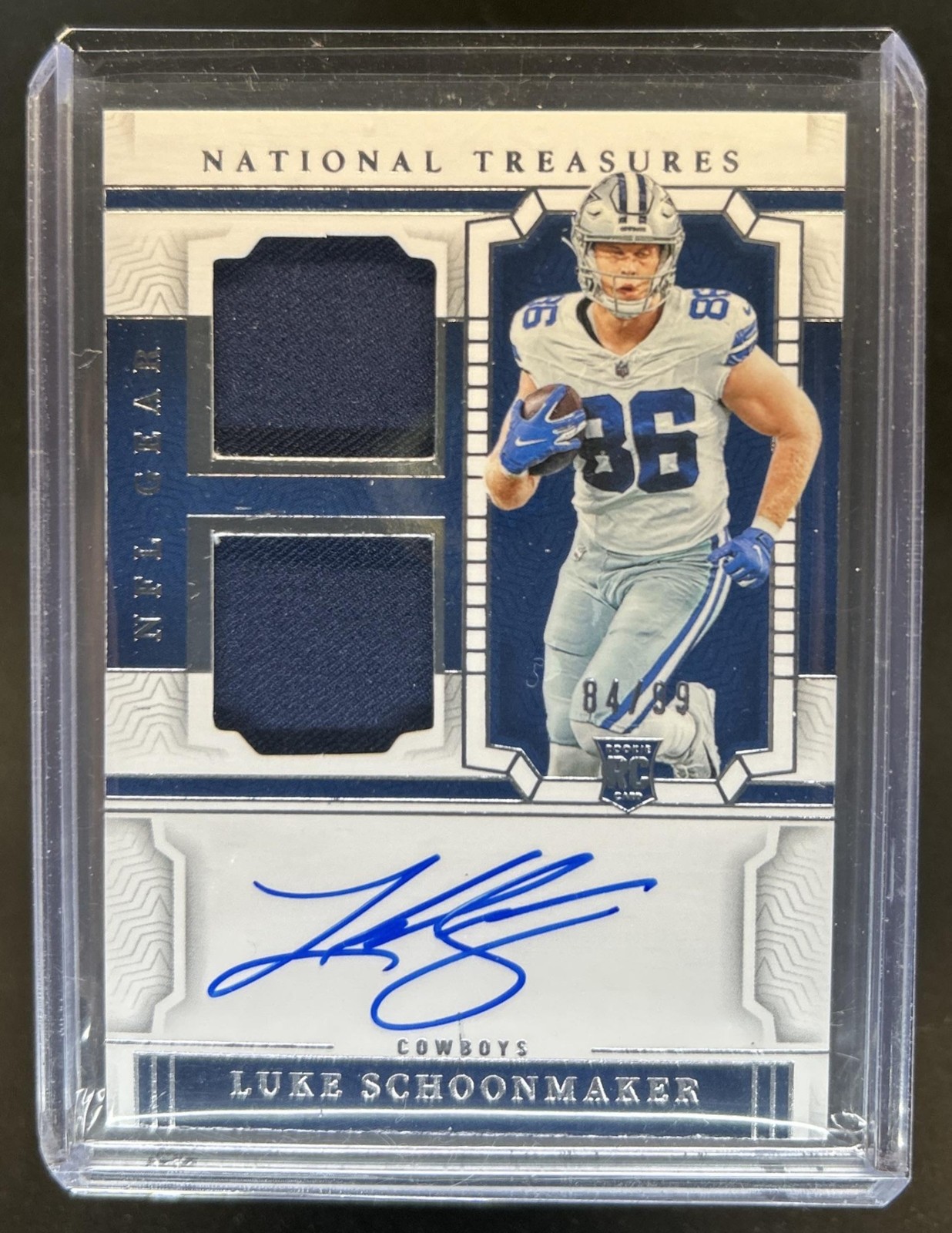Luke Schoonmaker Panini National Treasures Rookie NFL Gear Signatures Combos #LSR Base