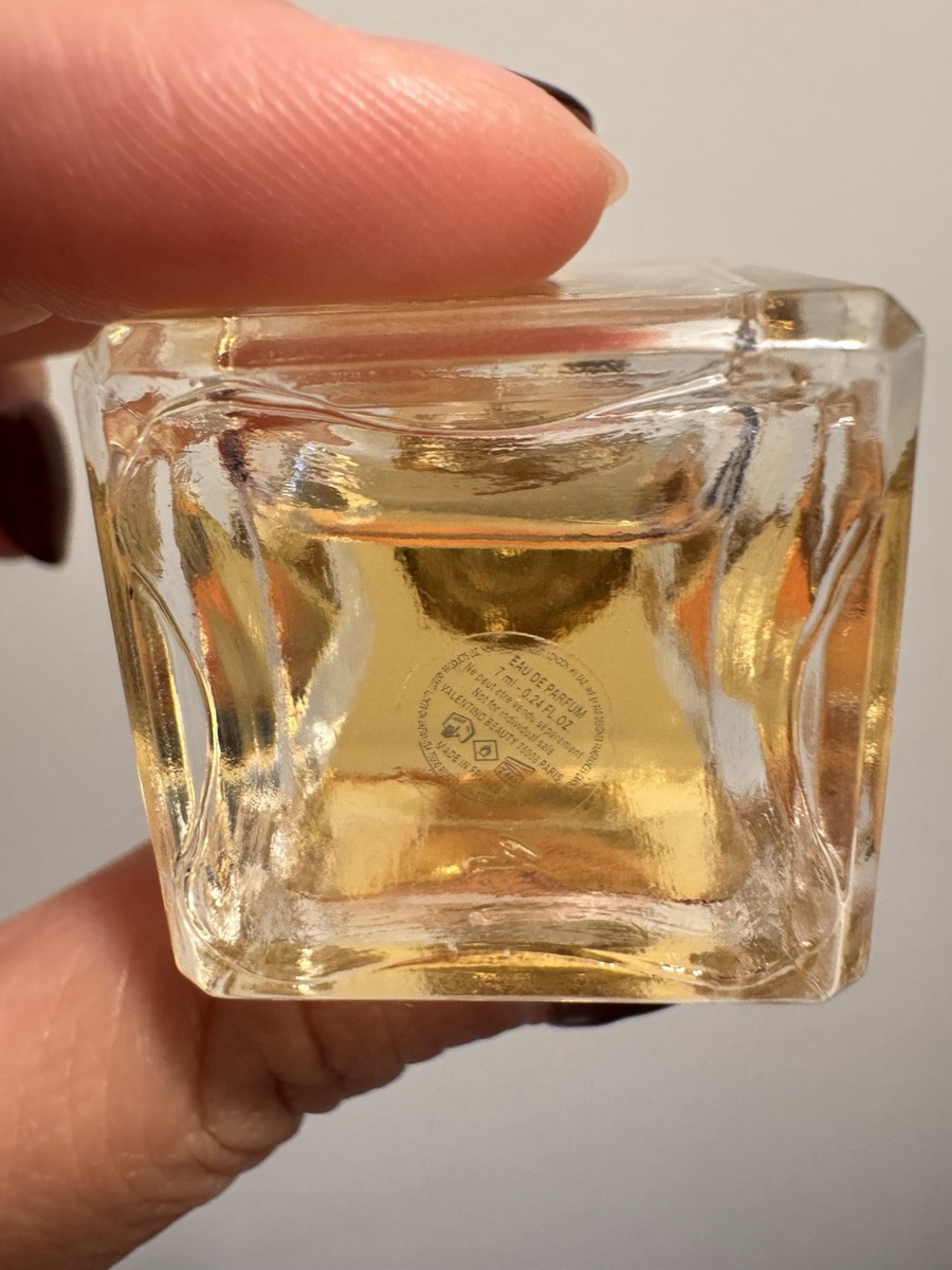 valentino Voce Viva for Women 0.24 fl oz Eau de Parfum Fluid for