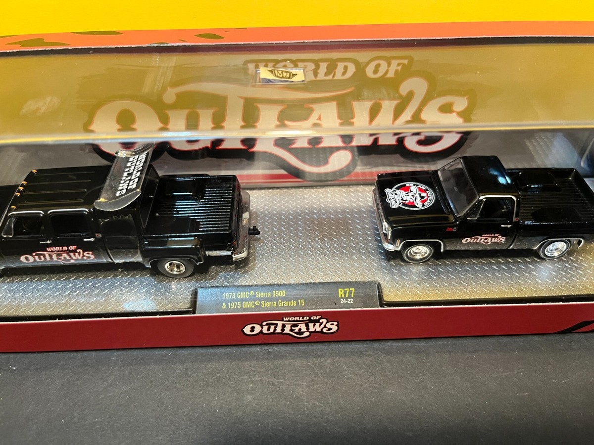 1/64 M2 HAULERS WORLD OF OUTLAWS 1973 GMC 3500 DUALLY & 1975