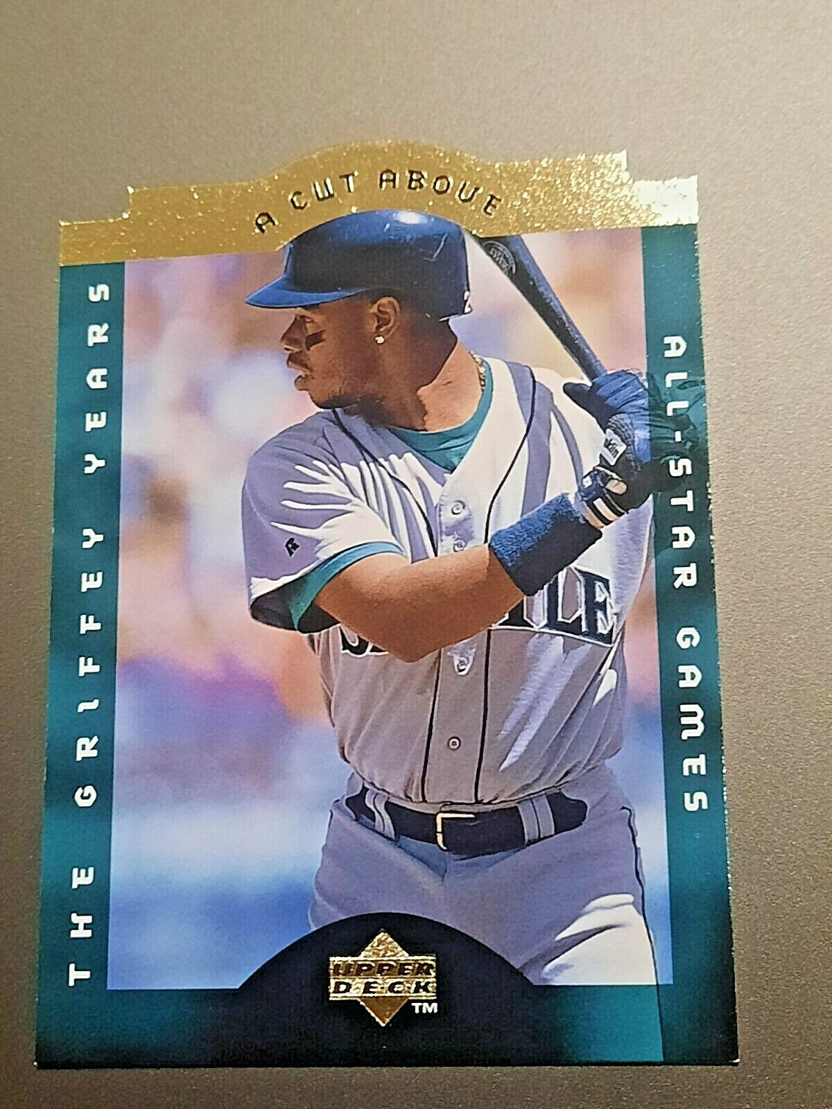 KEN GRIFFEY JR-1996 UPPER DECK-CUT ABOVE DIE CUT #CA4 ⚾️ BASEBALL CARD MARINERS-image