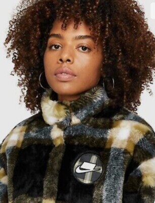 Sz L Nike Sportswear Women's Obersized Faux Fur Jacket Plaid DD4541-010