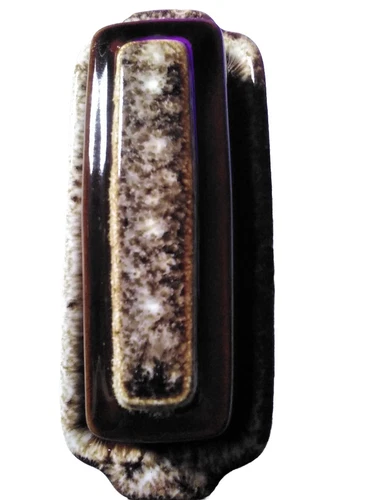 HULL OVEN PROOF USA BROWN DRIP 1/4 Pound Covered Butter Dish